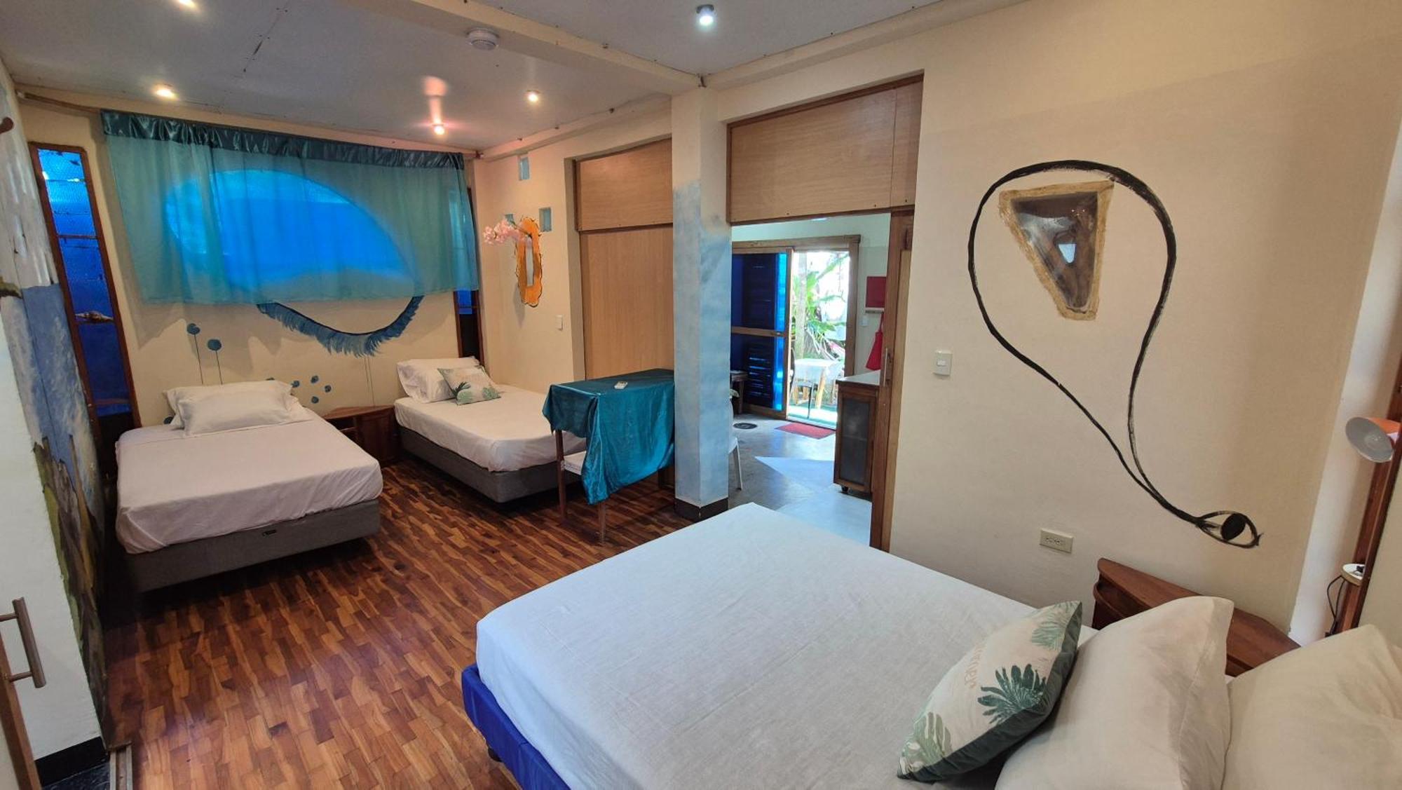 Cozy Hosting Galapagos Apartment Puerto Ayora  Luaran gambar