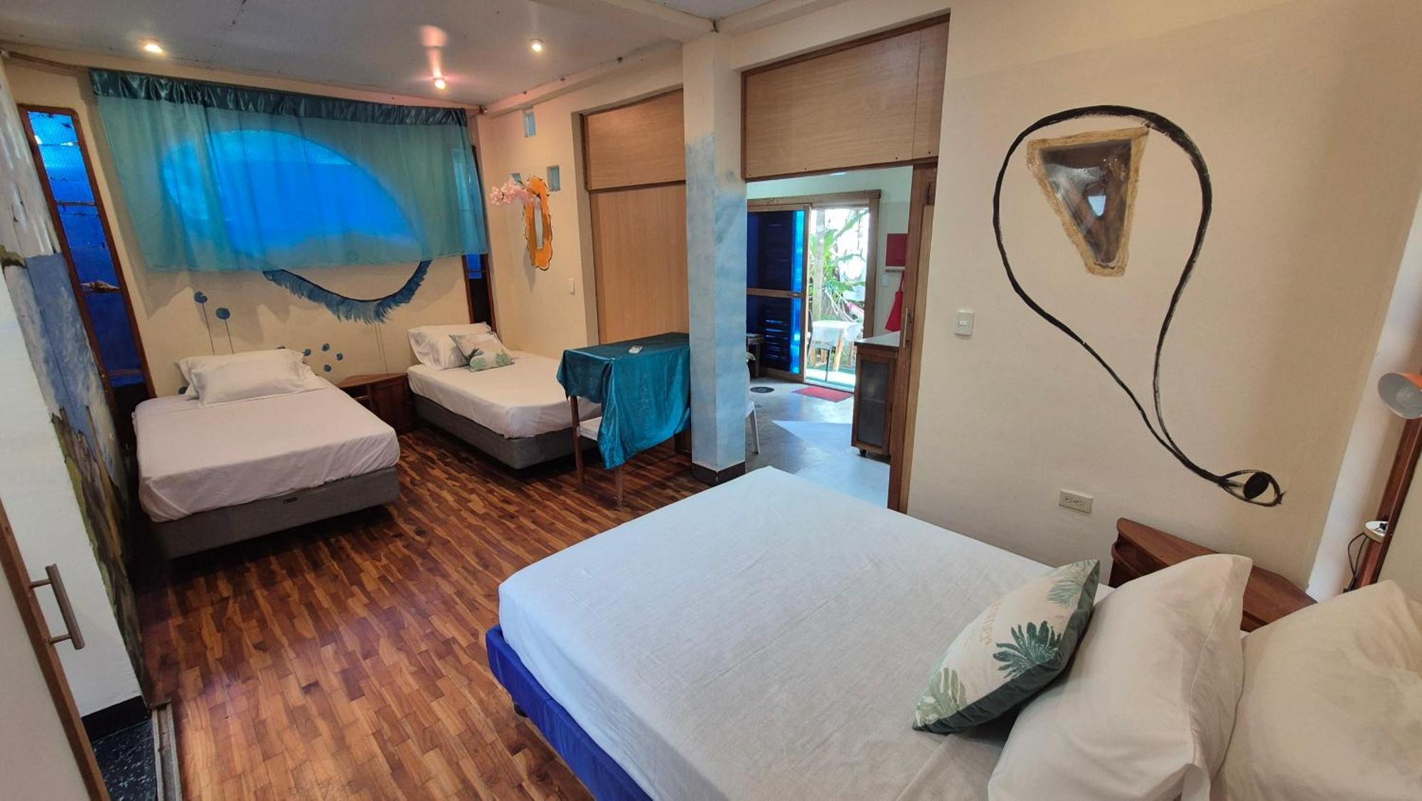 Cozy Hosting Galapagos Apartment Puerto Ayora  Luaran gambar